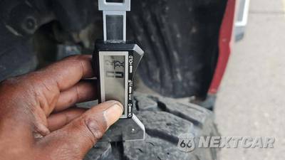 2023 Ford F-150 LARIAT Crew Cab Medium Bed - zdjęcie 19 z 36 - miniatura
