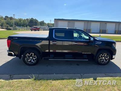 2022 GMC Sierra 1500 SLT Crew Cab Short Bed 4SA - zdjęcie 5 z 28 - miniatura