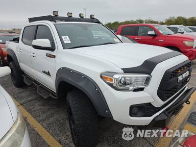 2020 Toyota Tacoma TRD Off-Road Crew Cab Medium Bed - zdjęcie 3 z 23 - miniatura