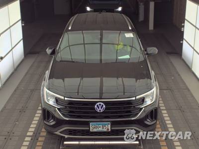 2025 Volkswagen Atlas Cross Sport 2.0T SE w/Technology - zdjęcie 2 z 22 - miniatura
