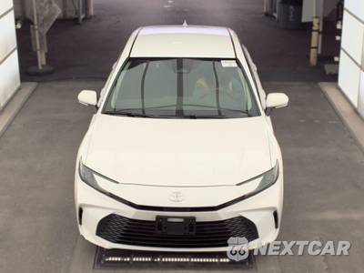 2025 Toyota Camry LE - zdjęcie 2 z 23 - miniatura