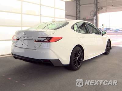 2026 Toyota Camry SE - zdjęcie 4 z 29 - miniatura
