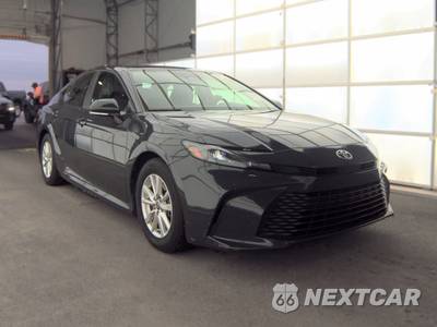 2026 Toyota Camry LE - zdjęcie 3 z 22 - miniatura