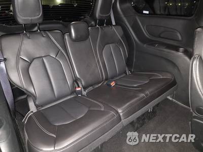 2025 Chrysler Pacifica Select 121.6" WB - zdjęcie 14 z 35 - miniatura