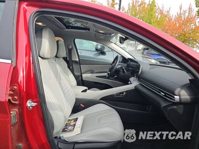2025 Hyundai Elantra Limited - zdjęcie 8 z 39 - miniatura