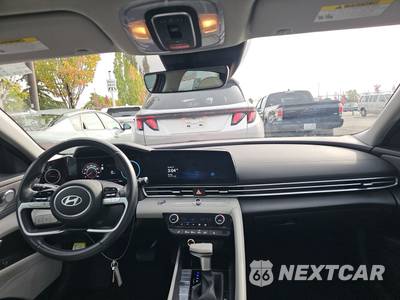 2025 Hyundai Elantra Limited - zdjęcie 11 z 39 - miniatura