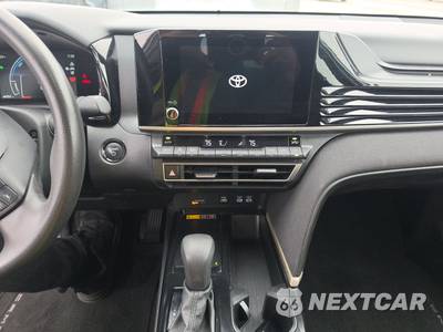 2025 Toyota Camry LE - zdjęcie 11 z 26 - miniatura