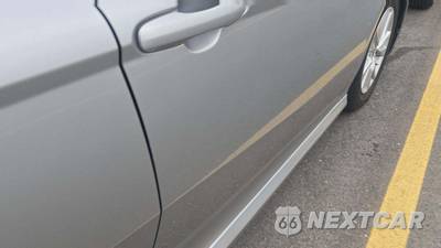 2025 Toyota Camry LE - zdjęcie 19 z 26 - miniatura