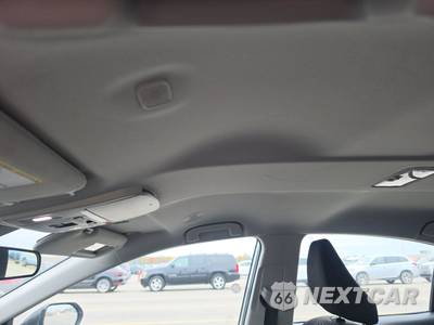 2025 Toyota Camry LE - zdjęcie 18 z 26 - miniatura