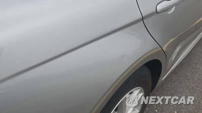 2025 Toyota Camry LE - zdjęcie 23 z 26 - miniatura