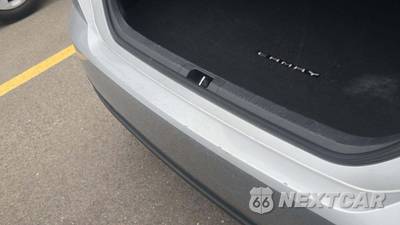 2025 Toyota Camry LE - zdjęcie 25 z 26 - miniatura