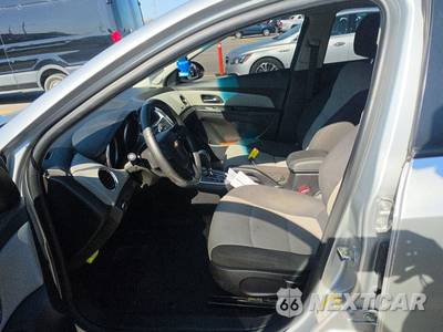 2016 Chevrolet Cruze Limited LS 1SB - zdjęcie 7 z 36 - miniatura