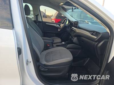 2021 Ford Escape SE - zdjęcie 8 z 31 - miniatura