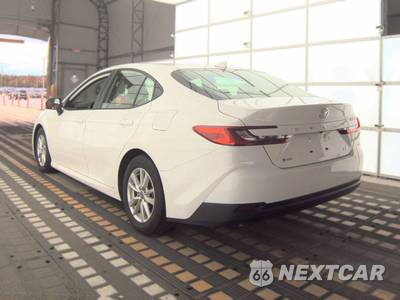2025 Toyota Camry LE - zdjęcie 6 z 25 - miniatura