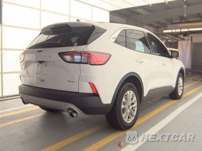 2021 Ford Escape SE - zdjęcie 4 z 31 - miniatura