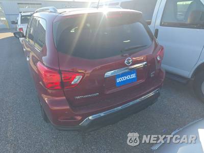2017 Nissan Pathfinder SL - zdjęcie 5 z 18 - miniatura