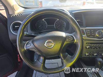 2017 Nissan Pathfinder SL - zdjęcie 10 z 18 - miniatura