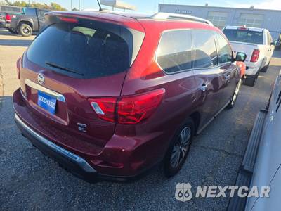 2017 Nissan Pathfinder SL - zdjęcie 4 z 18 - miniatura