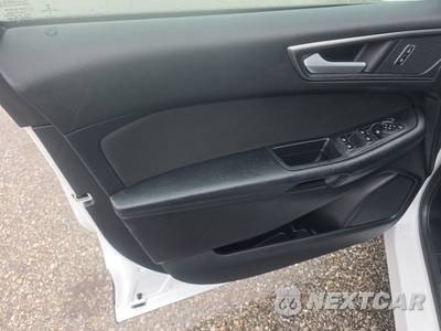 2018 Ford Edge SE - zdjęcie 9 z 17 - miniatura