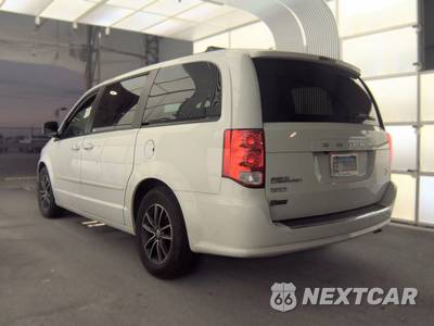 2016 Dodge Grand Caravan R/T 121.2" WB - zdjęcie 6 z 24 - miniatura