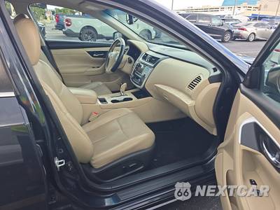 2017 Nissan Altima 2.5 SL - zdjęcie 8 z 31 - miniatura