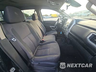 2021 Nissan TITAN SV Crew Cab Short Bed - zdjęcie 8 z 18 - miniatura