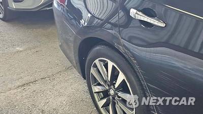 2017 Nissan Altima 2.5 SL - zdjęcie 26 z 31 - miniatura