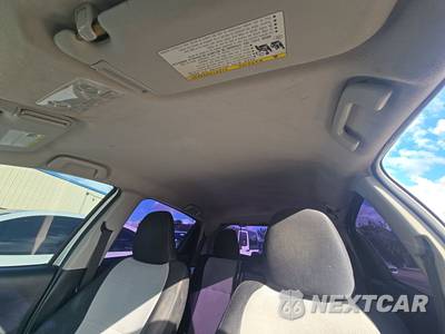 2013 Toyota Yaris LE - zdjęcie 17 z 18 - miniatura