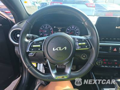2024 Kia Forte GT-Line - zdjęcie 10 z 18 - miniatura