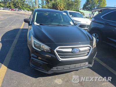 2019 Subaru Legacy 2.5i - zdjęcie 2 z 18 - miniatura