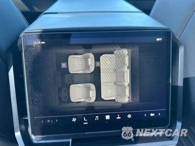 2024 Tesla Cybertruck Crew Cab Medium Bed - zdjęcie 15 z 40 - miniatura