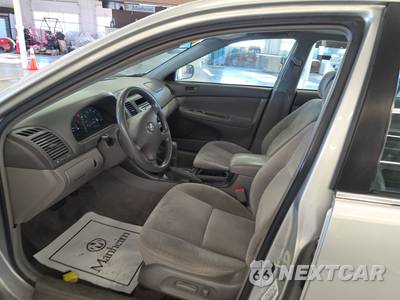 2002 Toyota Camry LE - zdjęcie 7 z 33 - miniatura