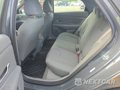 2024 Hyundai Elantra SE - zdjęcie 13 z 33 - miniatura