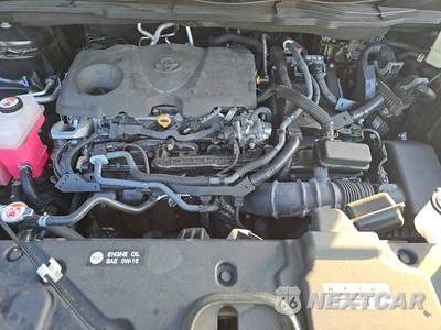 2022 Toyota Sienna XLE 8-Passenger 120.5" WB - zdjęcie 16 z 33 - miniatura