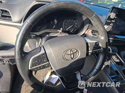 2022 Toyota Sienna XLE 8-Passenger 120.5" WB - zdjęcie 10 z 33 - miniatura