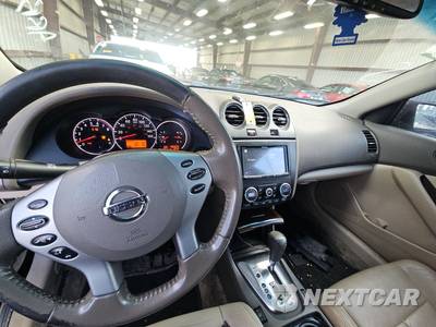2012 Nissan Altima 2.5 SL Sedan - zdjęcie 11 z 49 - miniatura
