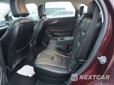 2022 Ford Edge Titanium - zdjęcie 13 z 32 - miniatura