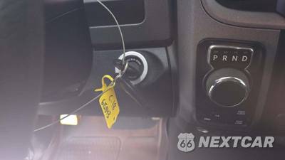2019 Ram 1500 Classic Express Extended Cab Medium Bed - zdjęcie 21 z 33 - miniatura