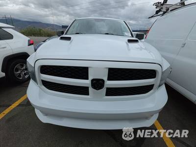 2019 Ram 1500 Classic Express Extended Cab Medium Bed - zdjęcie 2 z 33 - miniatura