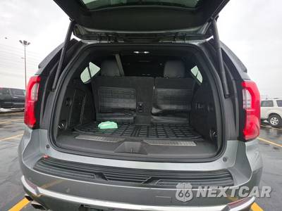 2025 GMC Yukon Denali 5SA - zdjęcie 17 z 23 - miniatura