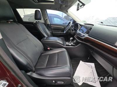 2016 Toyota Highlander Limited - zdjęcie 8 z 42 - miniatura