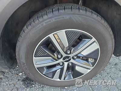 2022 Kia Niro EX Premium - zdjęcie 11 z 24 - miniatura