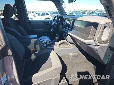 2022 Ford Bronco Big Bend - zdjęcie 8 z 32 - miniatura