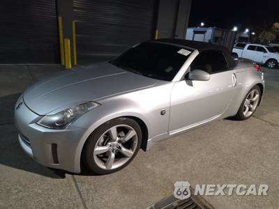 2006 Nissan 350Z Touring Convertible - zdjęcie 1 z 38 - miniatura