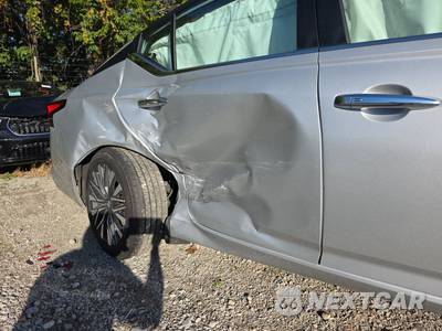 2024 Nissan Altima SV - zdjęcie 14 z 18 - miniatura
