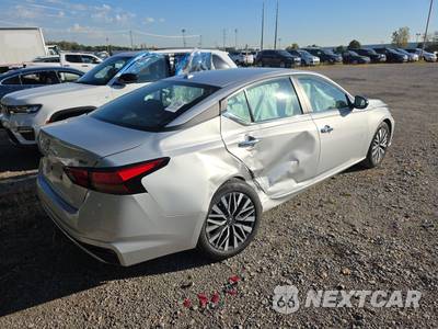 2024 Nissan Altima SV - zdjęcie 4 z 18 - miniatura