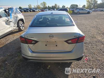 2024 Nissan Altima SV - zdjęcie 5 z 18 - miniatura