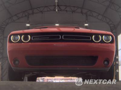2019 Dodge Challenger SXT - zdjęcie 3 z 32 - miniatura