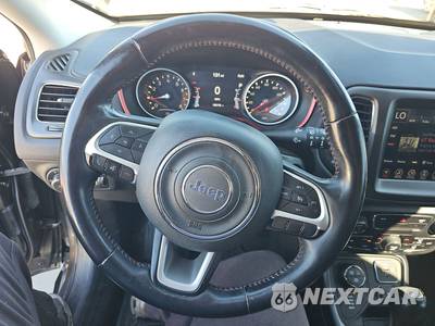 2018 Jeep Compass Trailhawk - zdjęcie 10 z 32 - miniatura