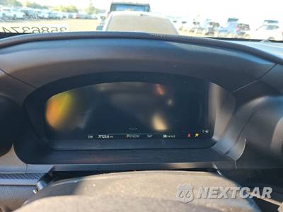 2020 Ford Explorer ST - zdjęcie 12 z 29 - miniatura